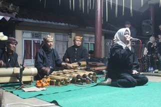 Celempung